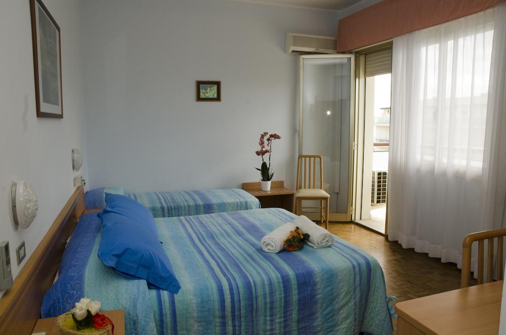 Hotel Consul Milano Marittima Chambre photo